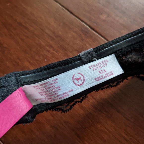 VS PINK Strapless Push-Up Bra 32A - Picture 3 of 4
